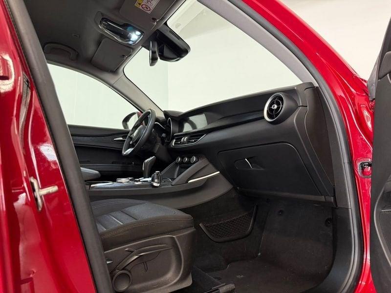 Alfa Romeo Stelvio 2.2 Turbo Diesel 190CV Business AT8 RWD