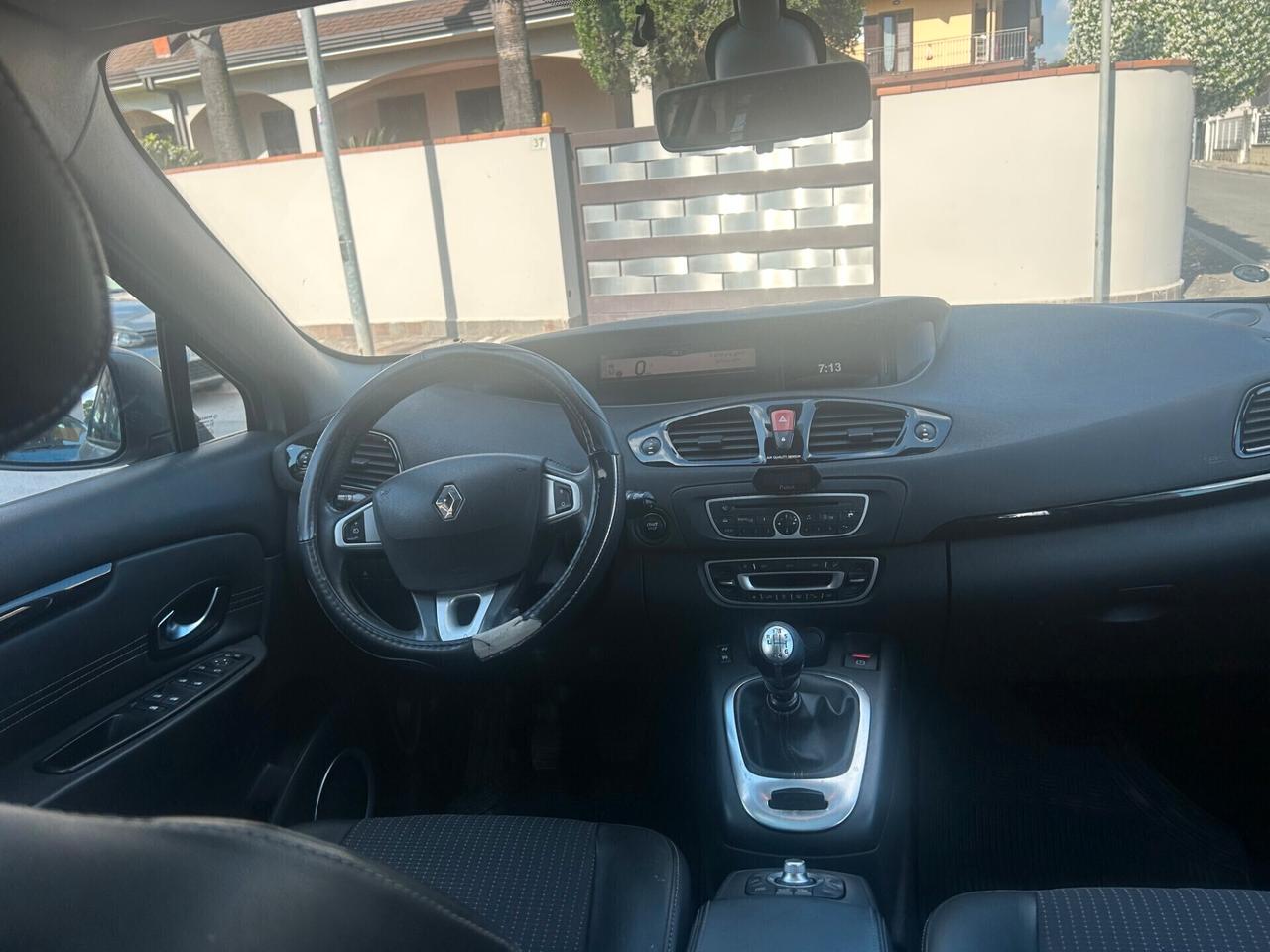 Renault Scenic Scénic 1.9 dCi 130CV 7 POSTI Dynamique
