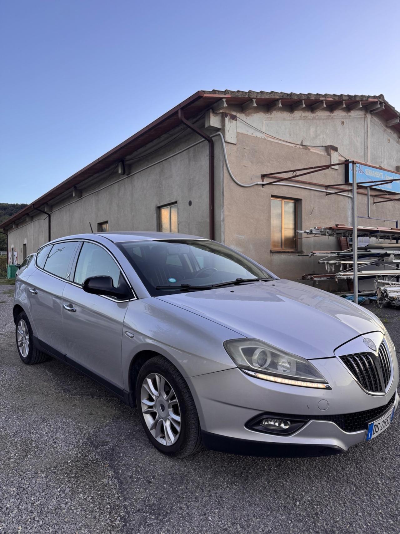Lancia Delta 1.4 T-Jet 120 CV Oro