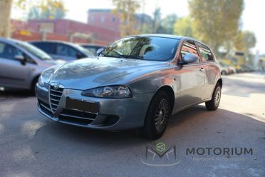 Alfa Romeo 147 5 Porte 147 5p 1.6 ts 16v Moving 105cv