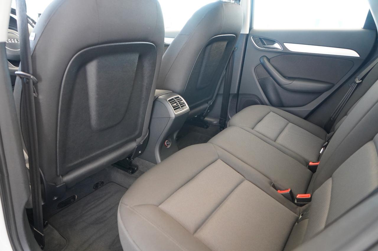 Audi Q3 2.0 TDI 150 CV Business