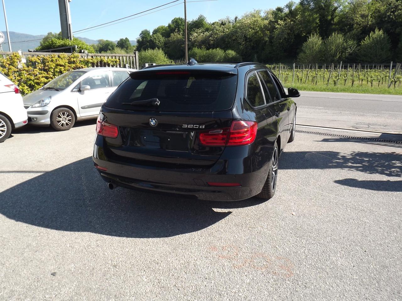 Bmw 320 320d Touring Sport
