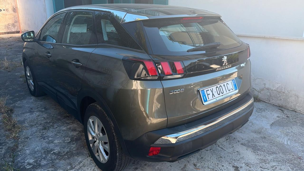 Peugeot 3008 BlueHDi 130 S&S EAT8 Business