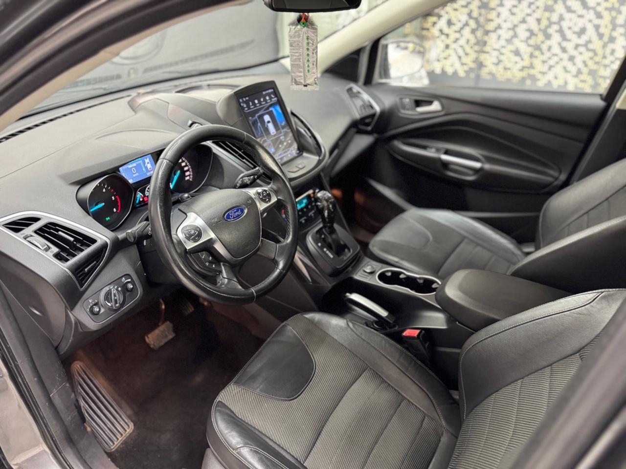 Ford Kuga 2.0 TDCI 180 CV S&S 4WD Powershift Titanium X