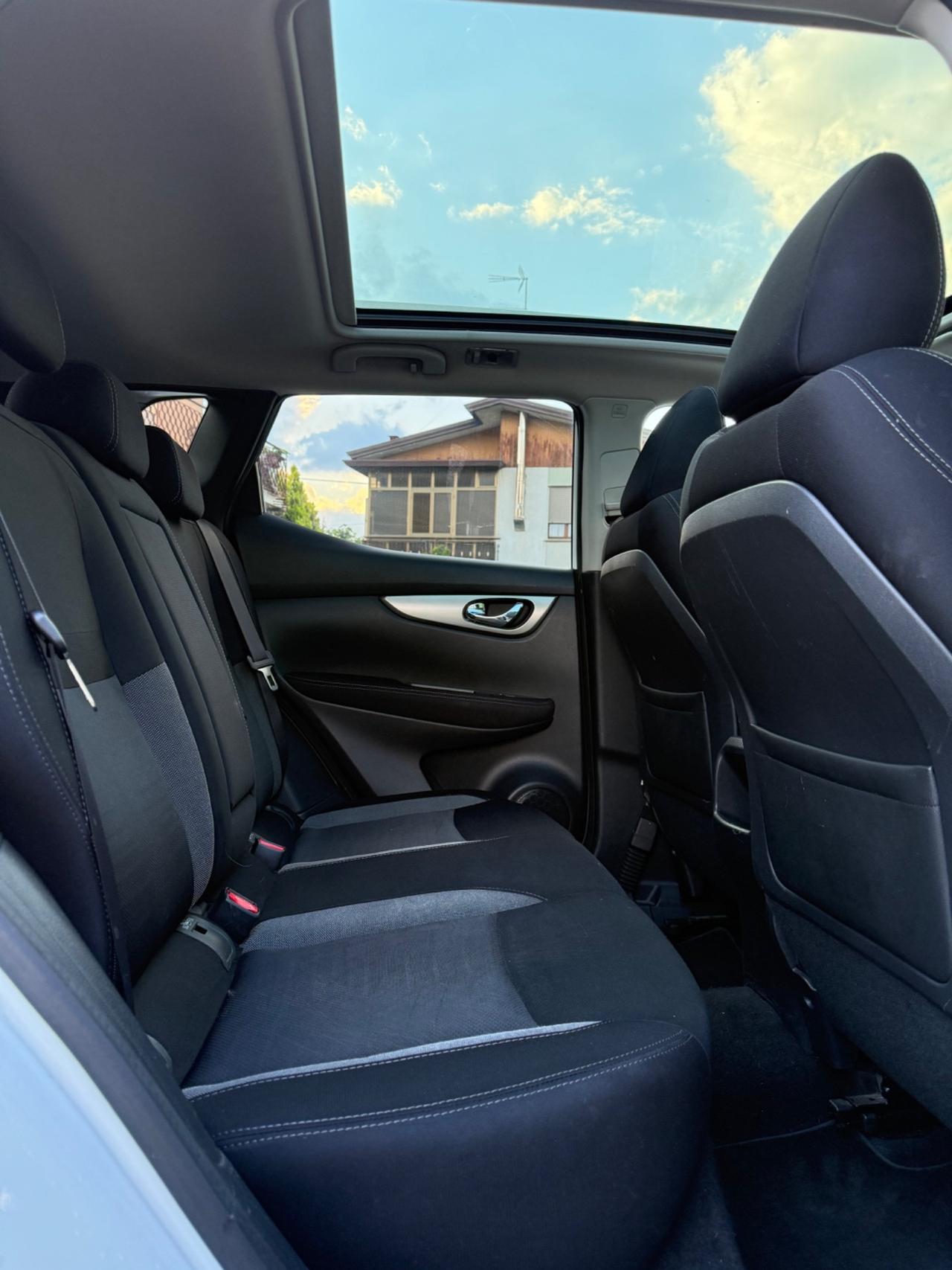 Nissan Qashqai 1.6 dCi 2WD N-Connecta