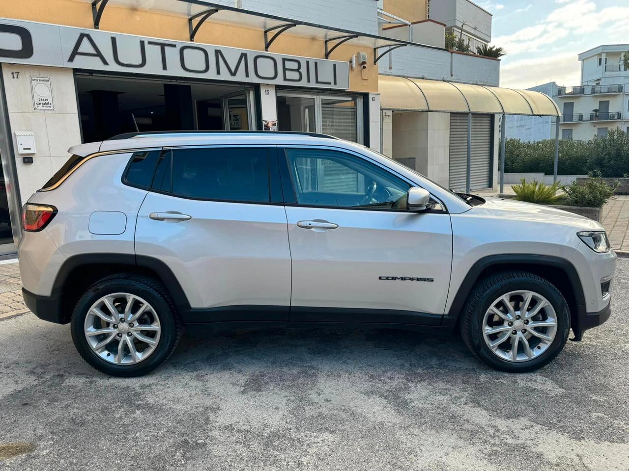 JEEP COMPASS 1.6 MJ 120 CV E6 LIMITED NAVI BIXENO RETROCAMERA