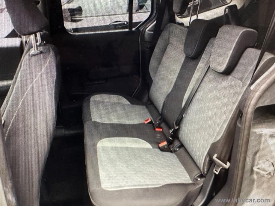 FORD Tourneo Courier 1.0 EcoBoost Titanium