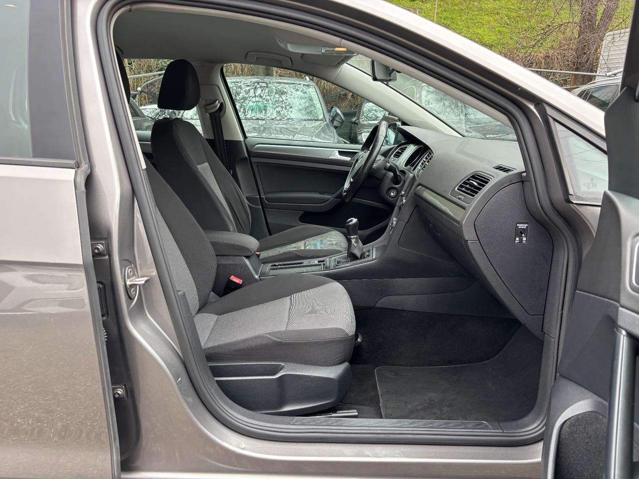 Volkswagen Golf 1.6 TDI 90 CV 5p. OK Neopatentati