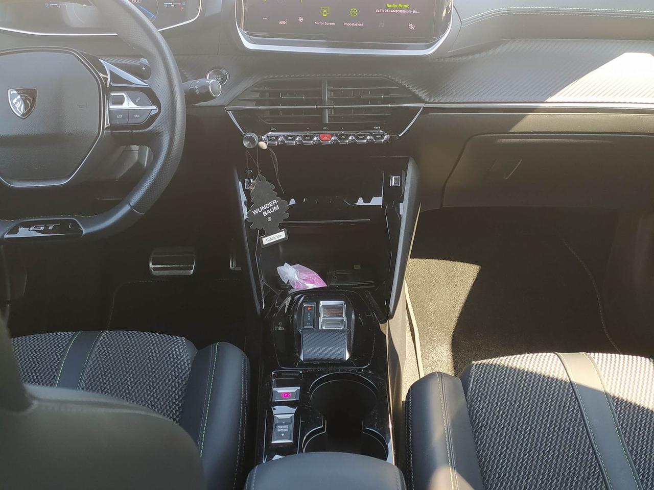 Peugeot 2008 GT 1.5 Blue HDI 130 #12096