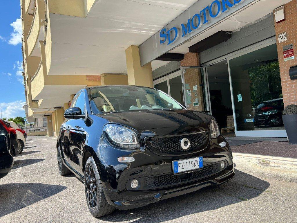 SMART ForFour 70 1.0 twinamic Superpassion *Prezzo Reale*