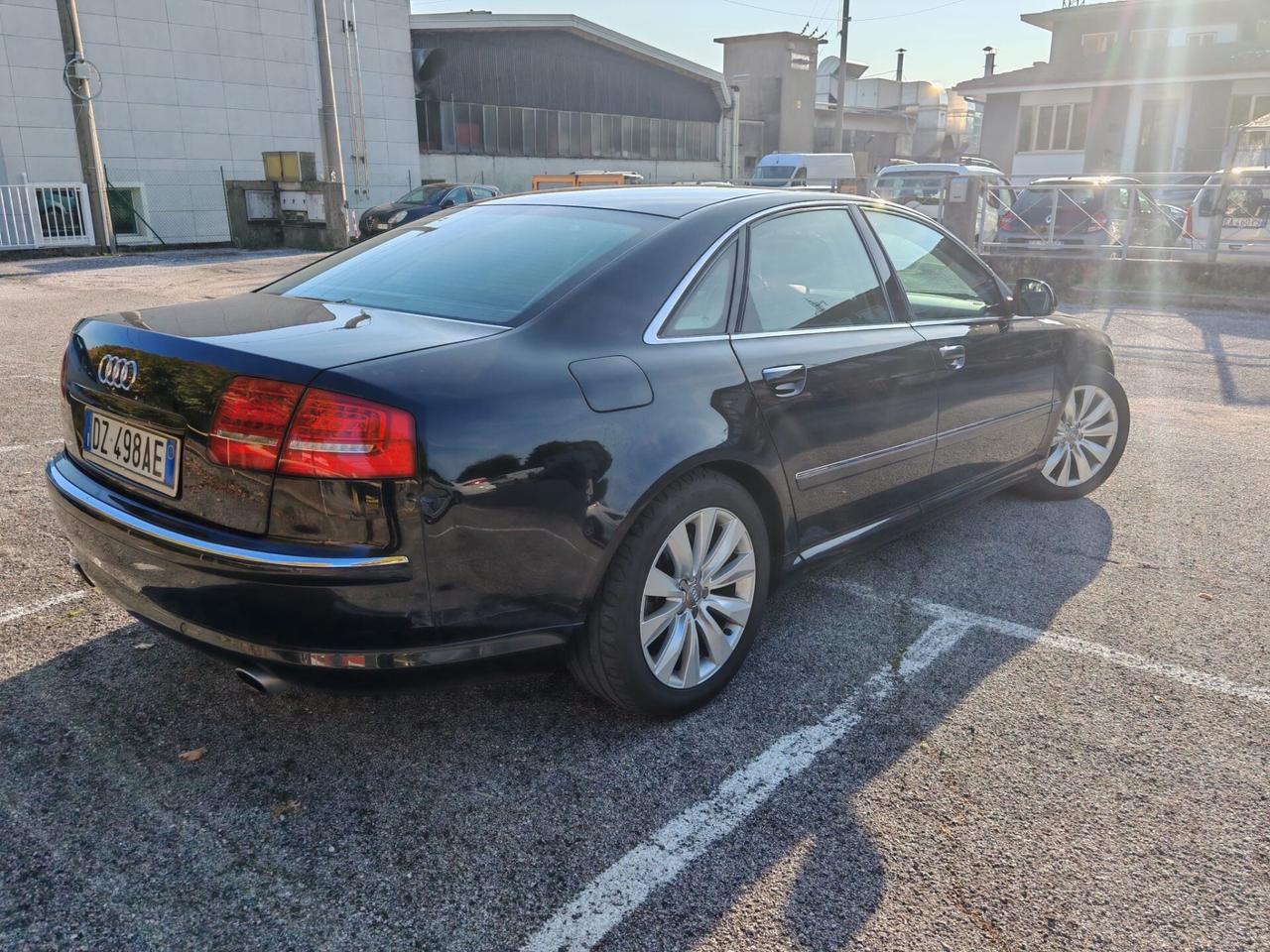 Audi A8 3.0TDI 233cv Quattro