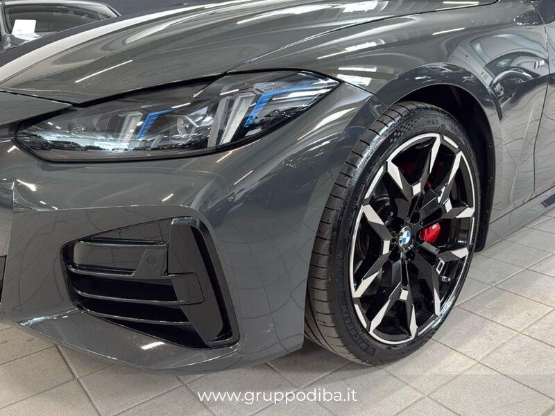 BMW Serie 4 G23 LCI 2024 Cabrio 420d Cabrio mhev 48V MSport auto
