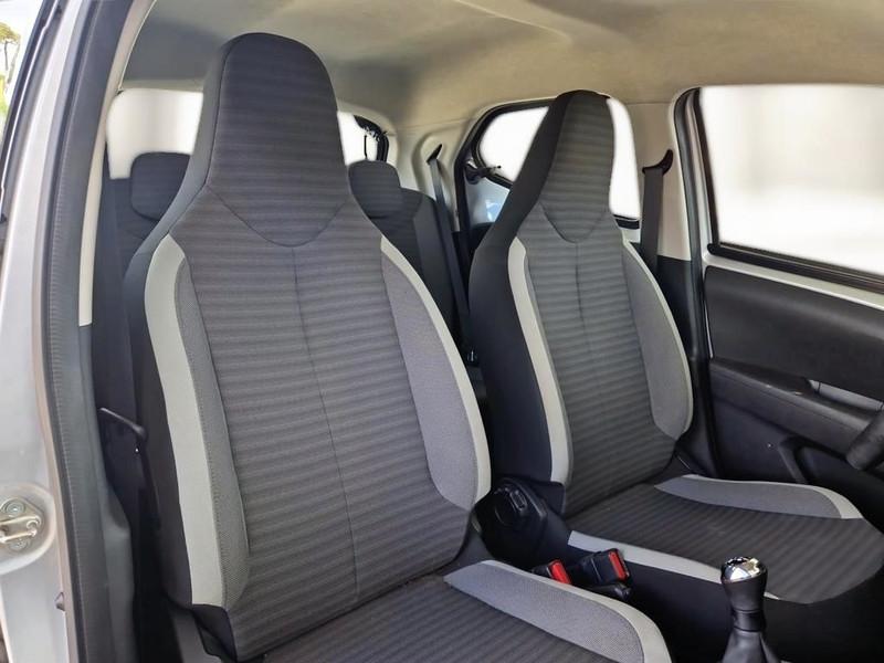 TOYOTA AYGO 1.0 VVT-i x-business MY19 5 PORTE