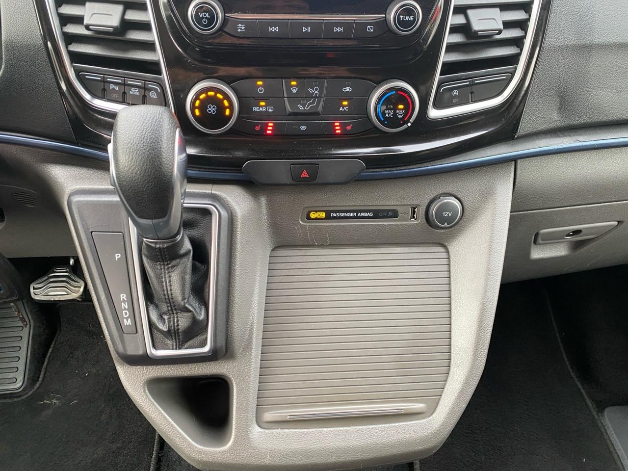 FORD Tourneo Custom 320 2018 - tourneo custom 320 2.0 tdci 185cv