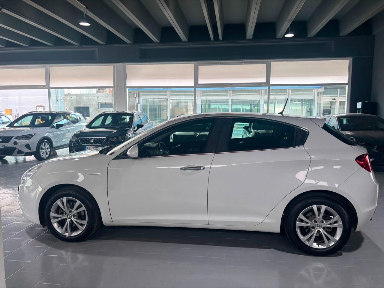 Alfa Romeo Giulietta 1.6 JTDm-2 105 CV Progression
