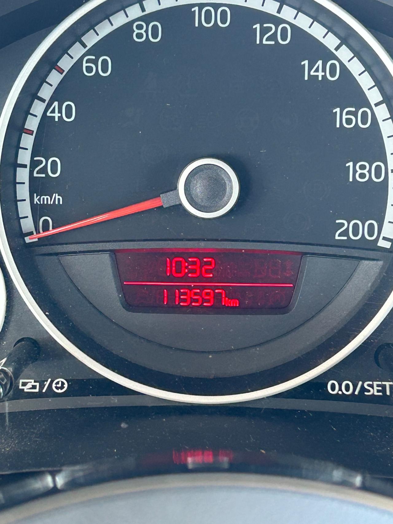 Volkswagen up! 1.0 75 CV 3p. high