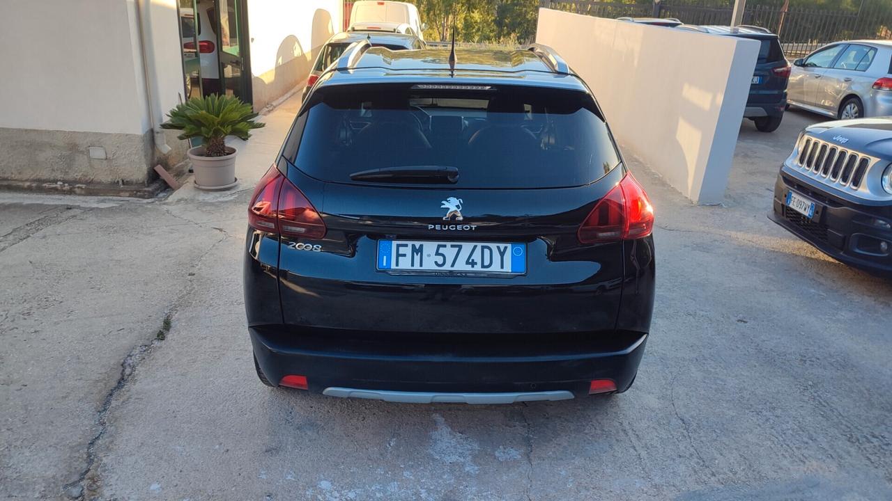 Peugeot 2008 BlueHDi 100 Allure