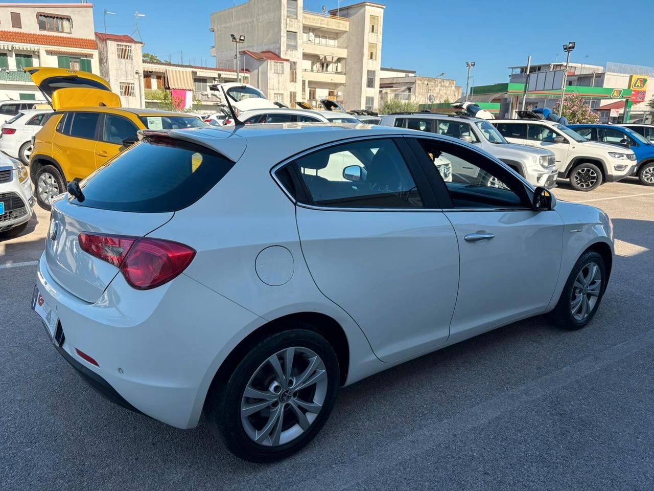 Alfa Romeo Giulietta 1.6 JTDm-2 105 CV Exclusive