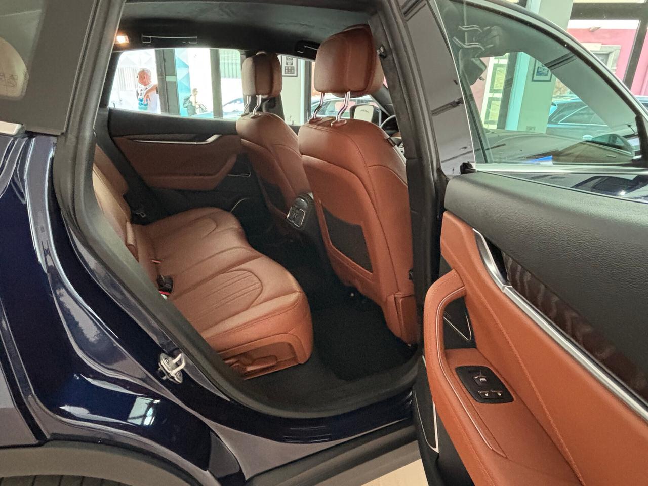 Maserati Levante 3.0 V6 Q4 Granlusso 275cv auto 2018