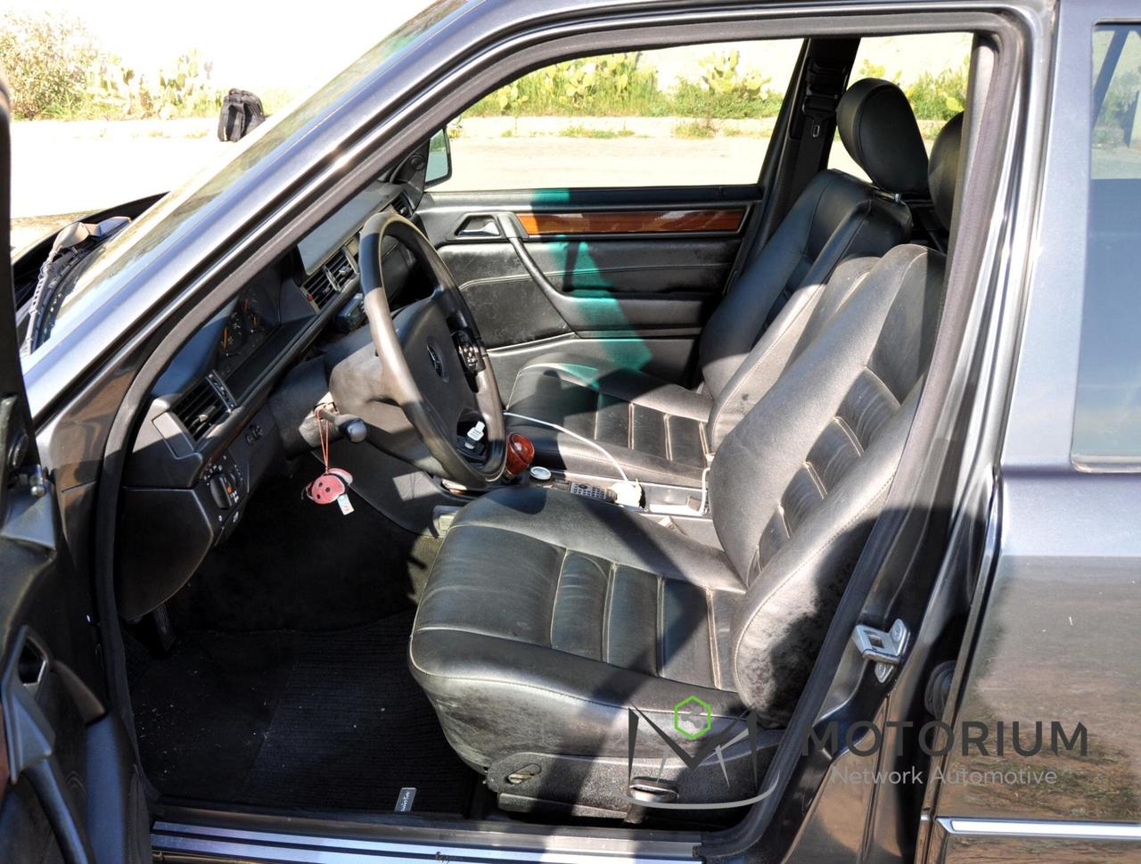Mercedes-Benz E250 D Sportline