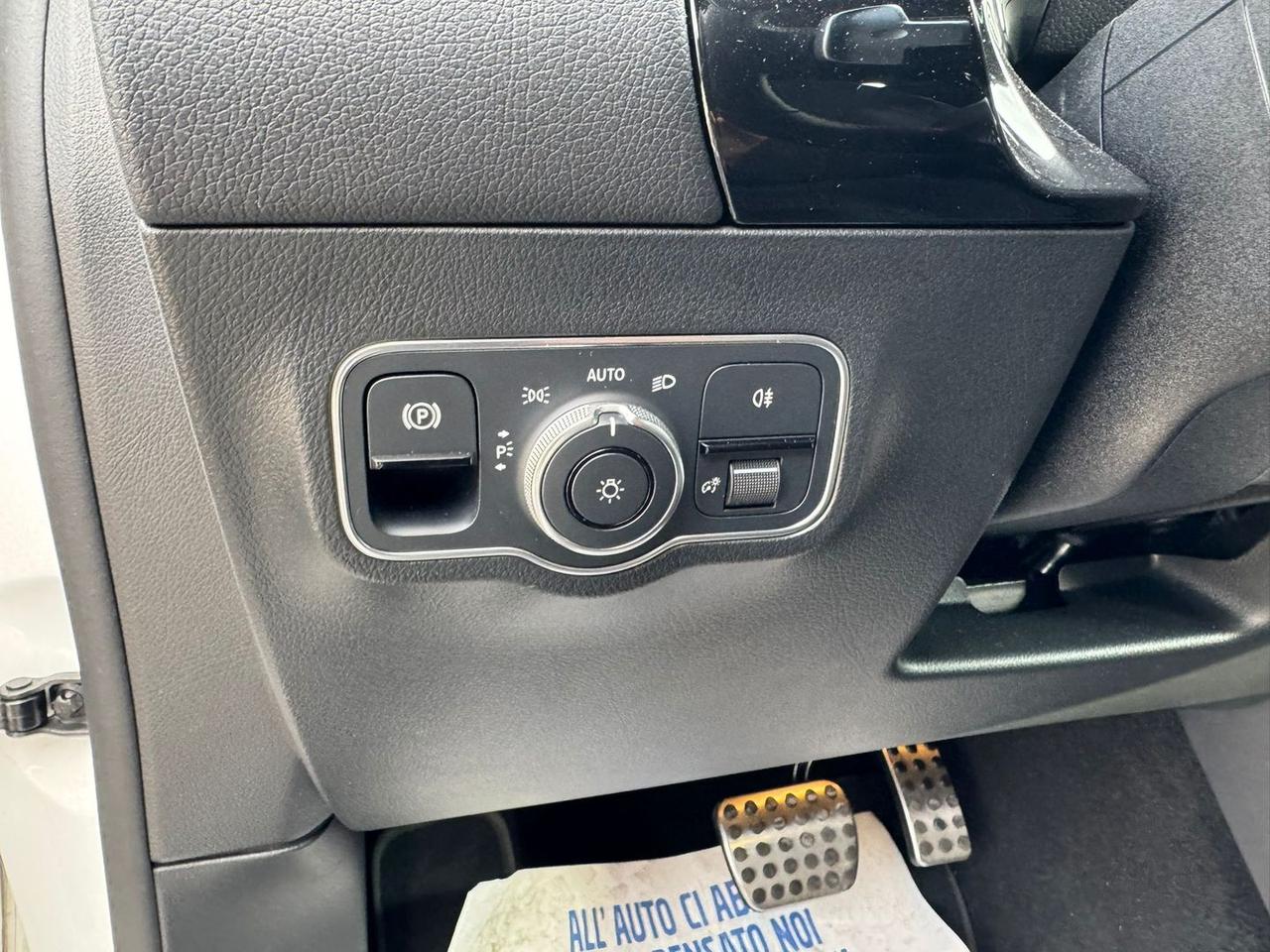 Mercedes-Benz B 180 B-Class B #8368