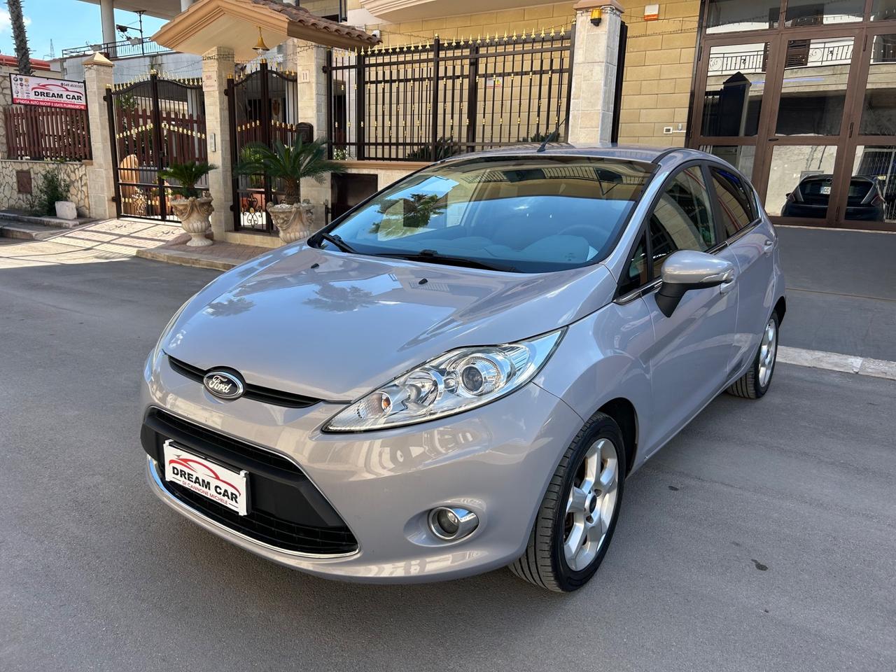 Ford Fiesta 1.4 TDCi 5p. Titanium