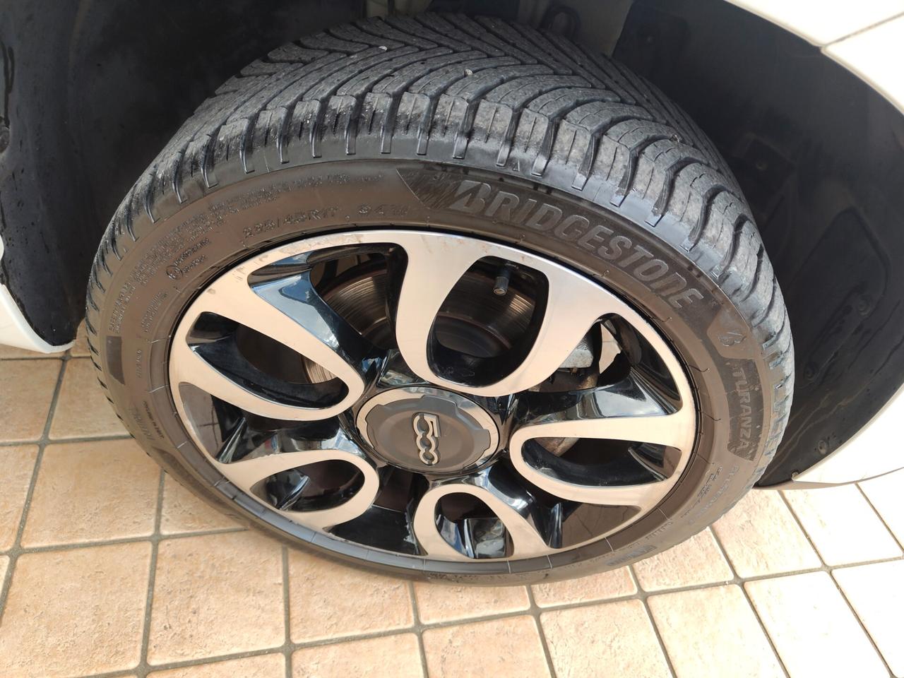 Fiat 500L 0.9 TwinAir Turbo Natural Power Lounge