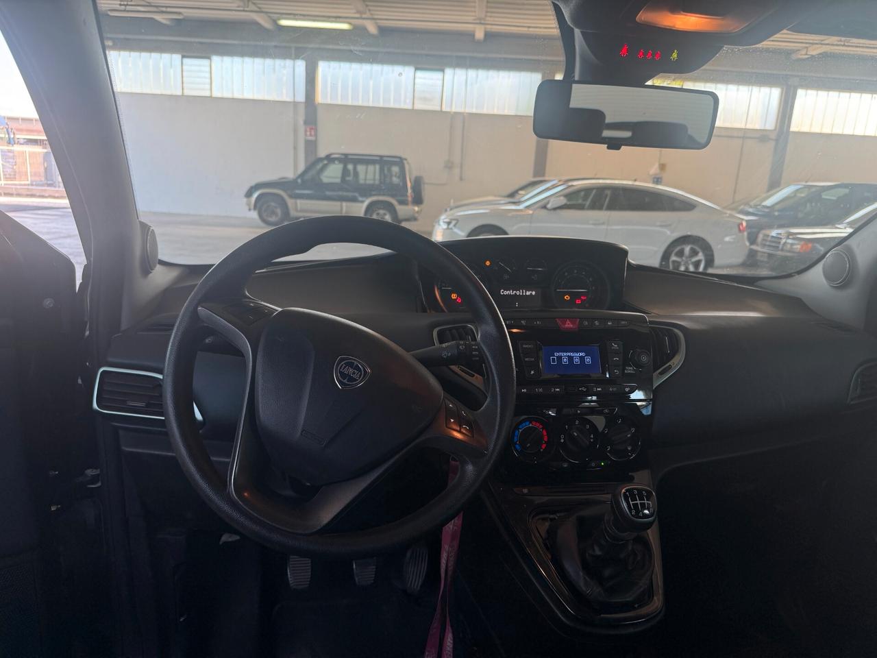 Lancia Ypsilon 1.0 FireFly 5 porte S&S Hybrid Oro
