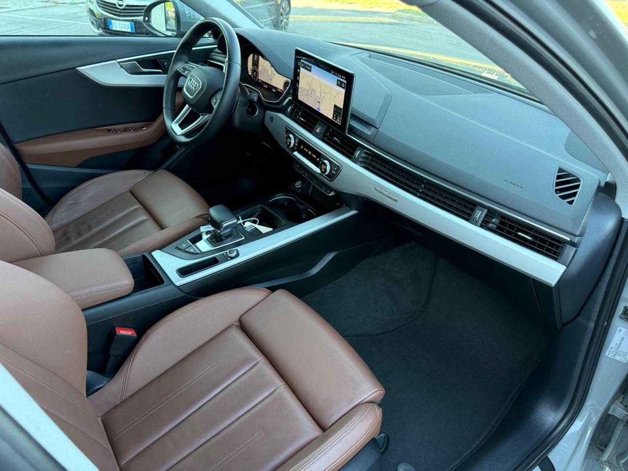 Audi A4 allroad 40 TDI 204 CV S tronic Identity Contrast