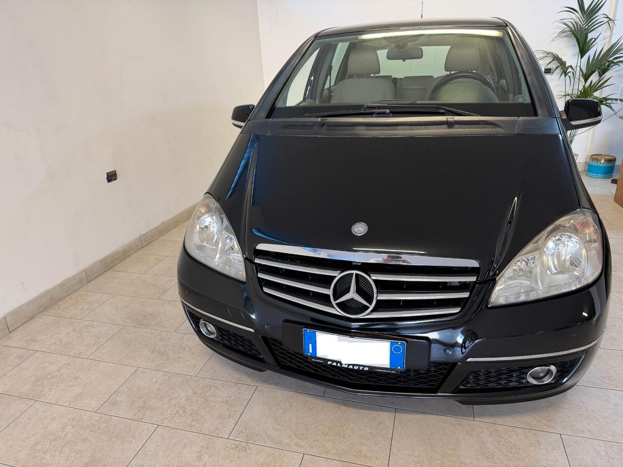 Mercedes-benz A 160 CDI AUTOMATICA Premium TAGLIANDATA NEOPATENTATI