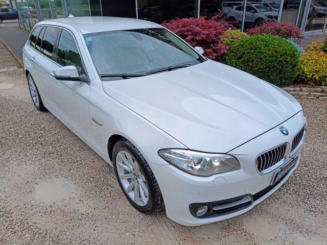 BMW 530 dA 258CV Touring Luxury