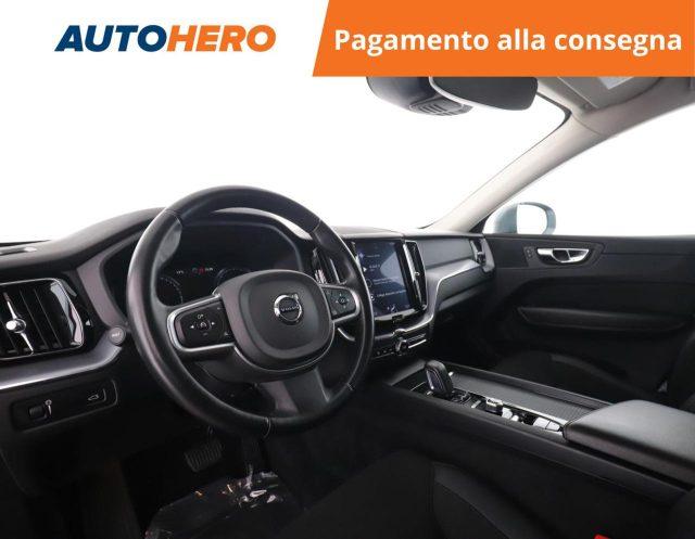 VOLVO XC60 B4 (d) AWD Geartronic Business Plus