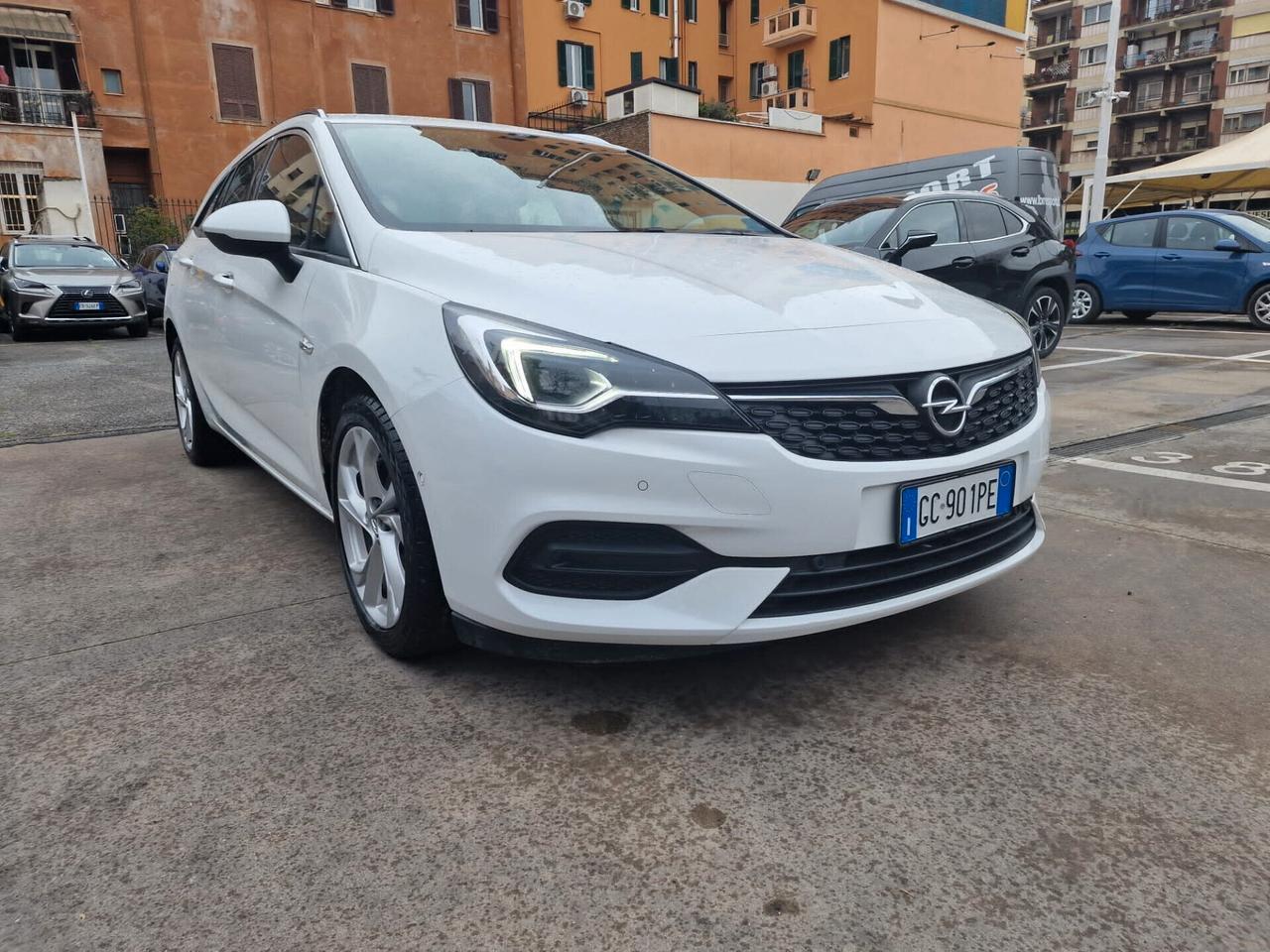 Opel Astra 1.5 CDTI 105 CV S&S Sports Tourer Business Elegance