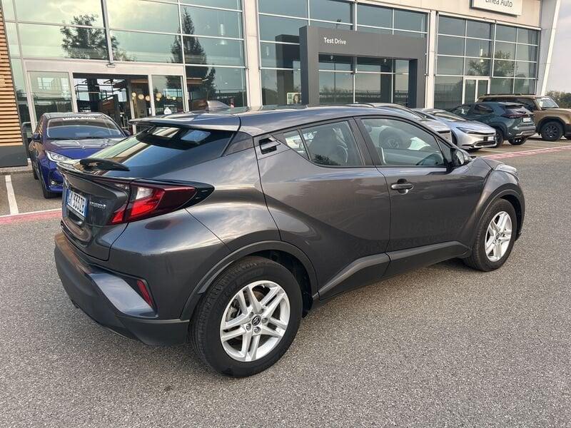 Toyota C-HR C-HR 1.8 Hybrid E-CVT Business