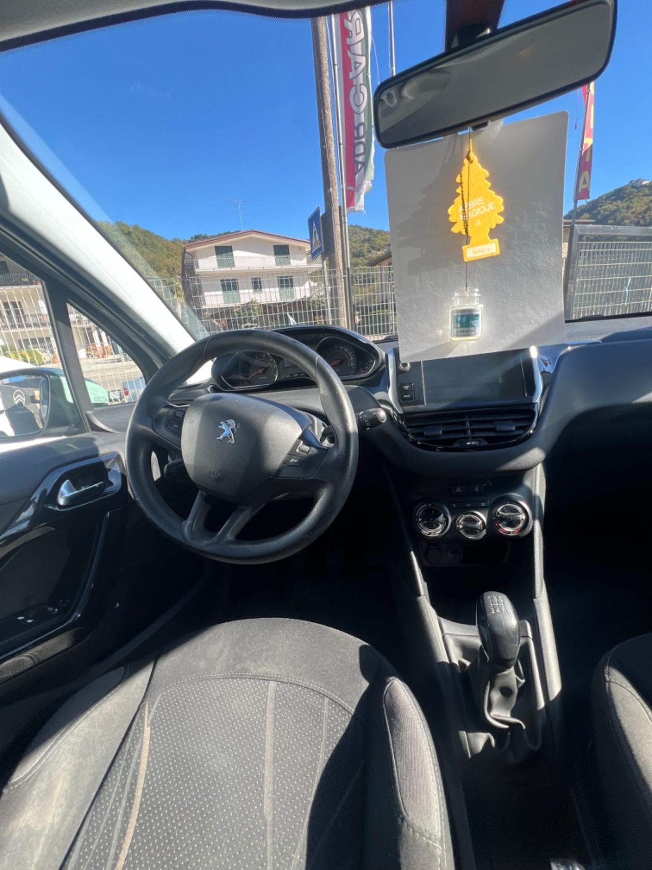 Peugeot 208 1.2 VTi 82 CV 5 porte Active