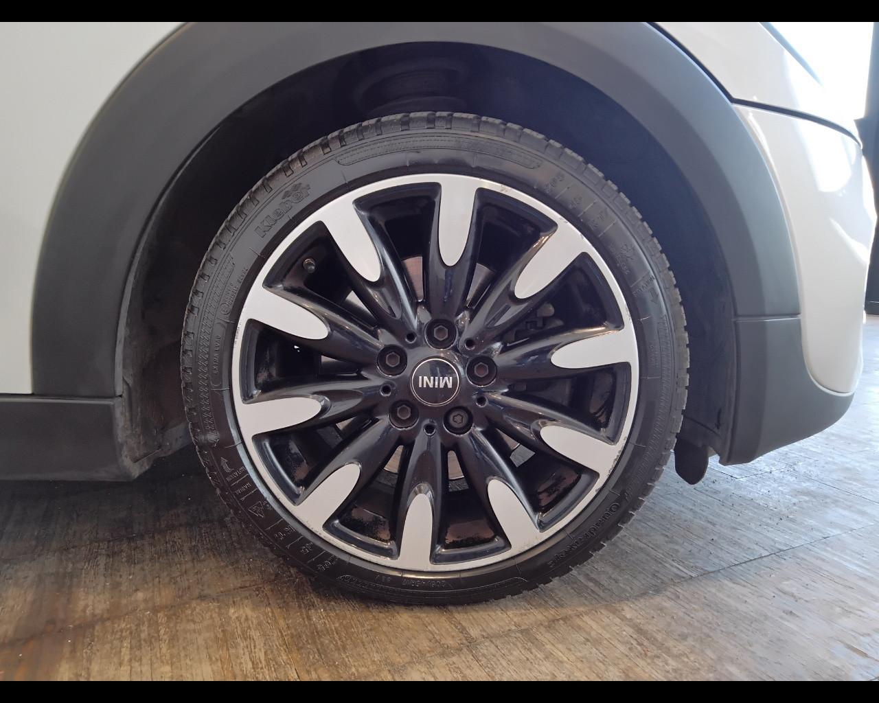 MINI Mini IV F55-F56 2014 - Mini 2.0 Cooper S 5p auto