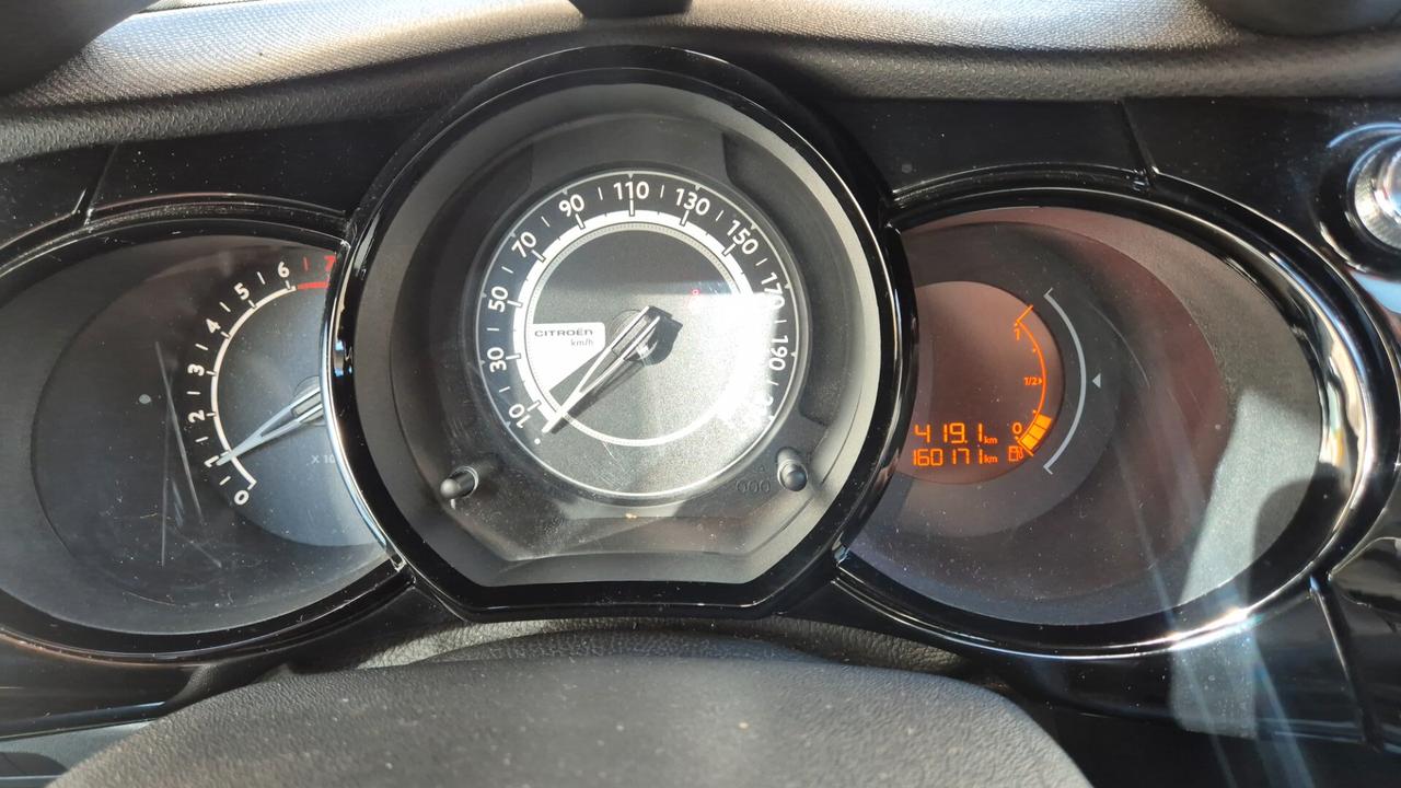 Citroen C3 1.2 benzina 82cv Monna Lisa full optional