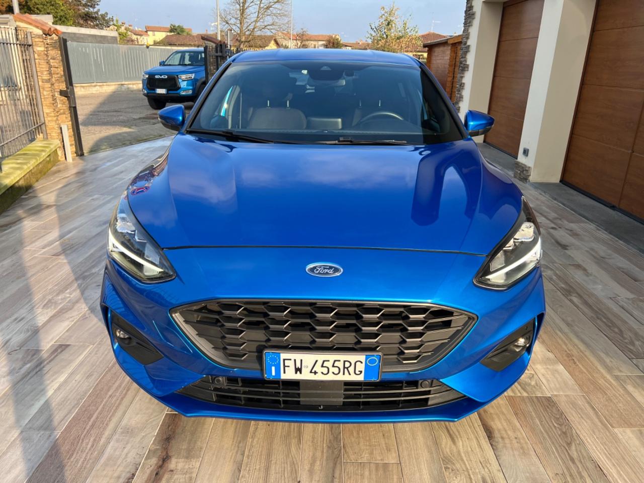 Ford Focus 1.0 EcoBoost 125 CV ST Line CERCHI18 FARI MATRIX