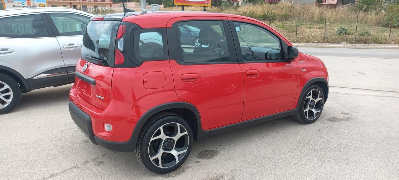 Fiat Panda 1.0 FireFly S&S Hybrid Sport