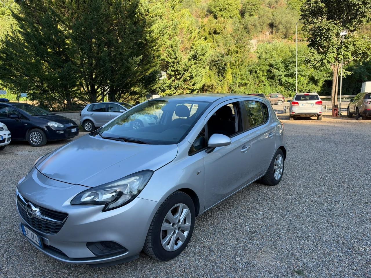 Opel Corsa 1.2 5 porte n-Joy