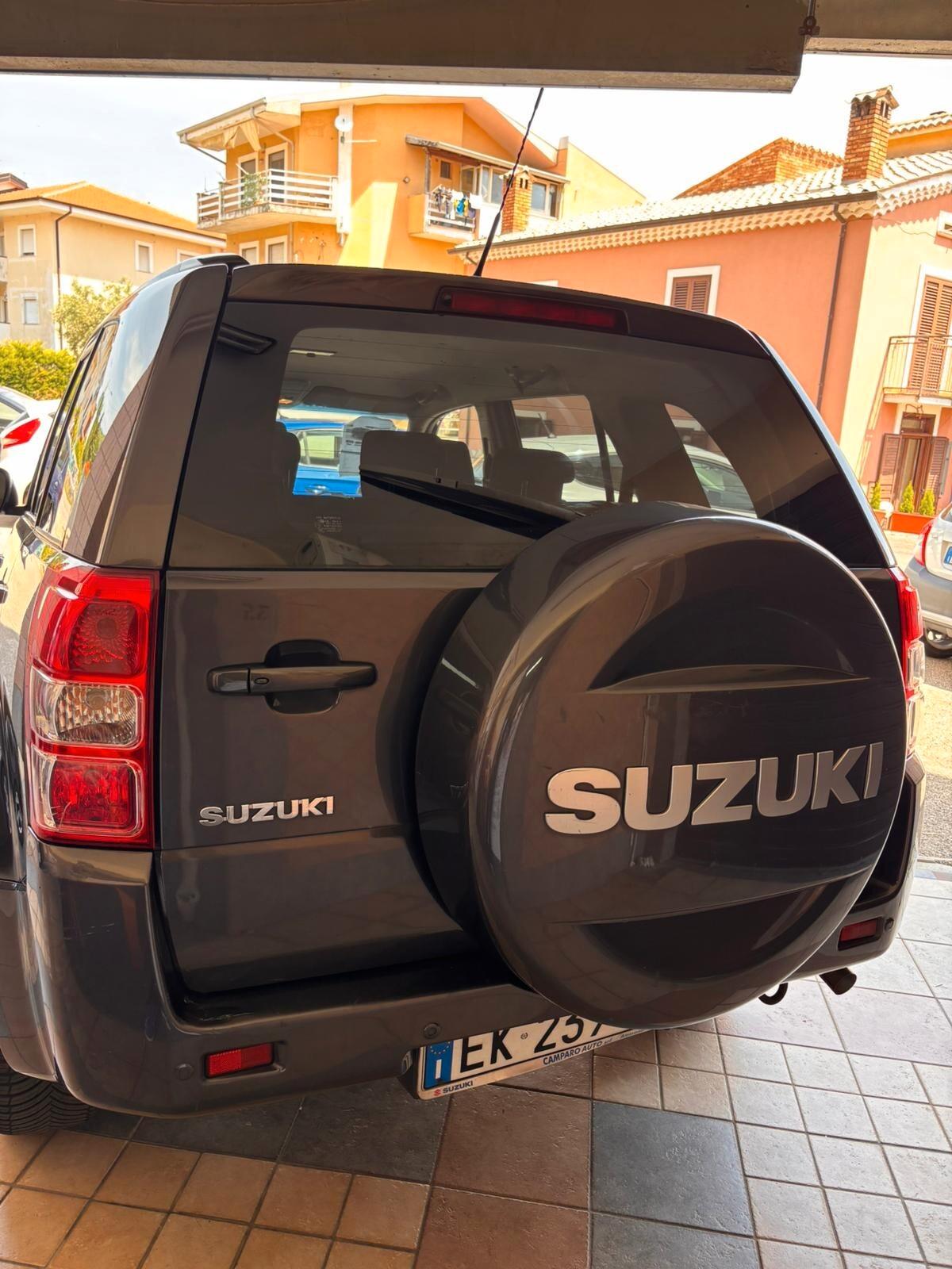 Suzuki Grand Vitara 1.9 DDiS 5 porte Crossover