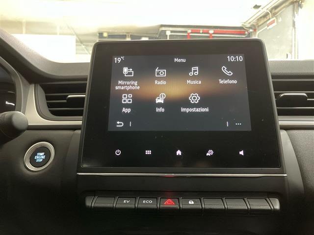 RENAULT Captur 1.6 E Tech hybrid Zen 145cv auto