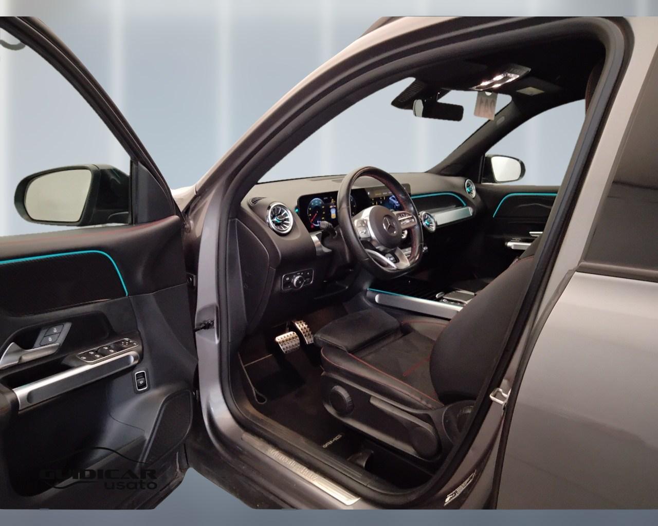 Mercedes-Benz GLB - X247 2019 - GLB 180 d Premium auto