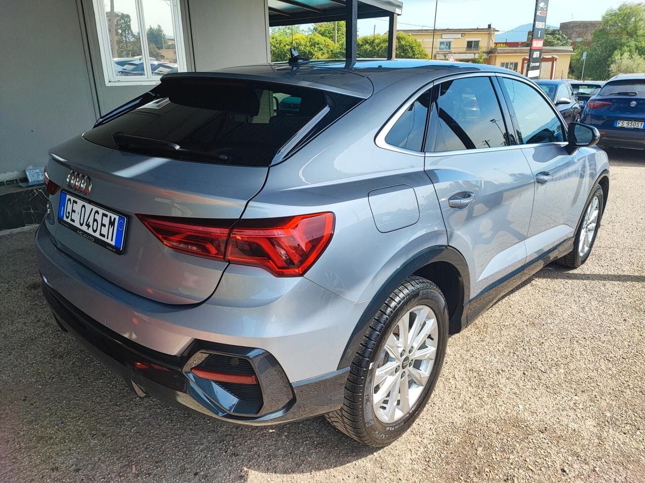 Audi Q3 SPB 35 TDI S tronic Business Plus