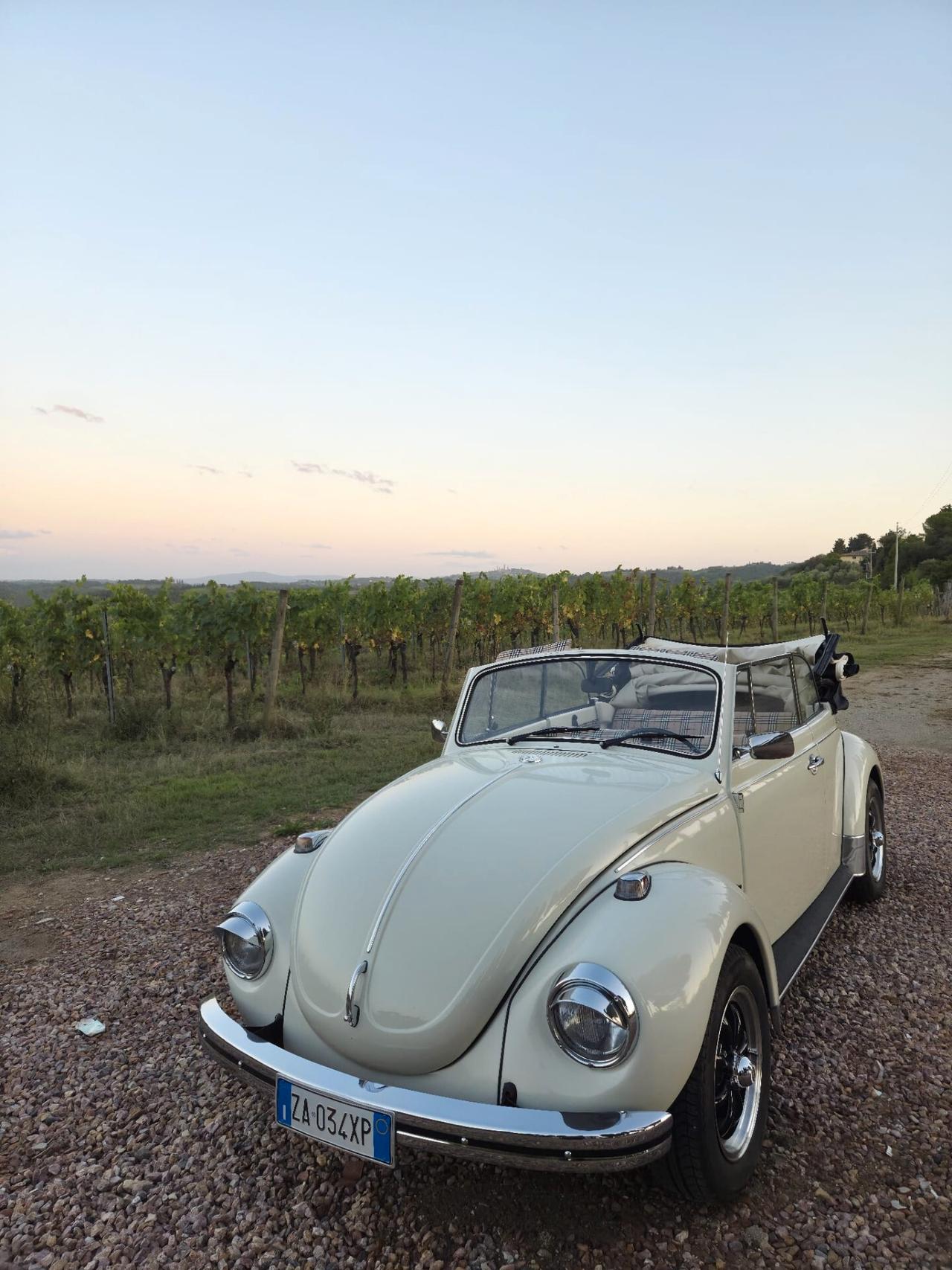 Volkswagen Maggiolone Karman cabrio 1600 vetro piatto