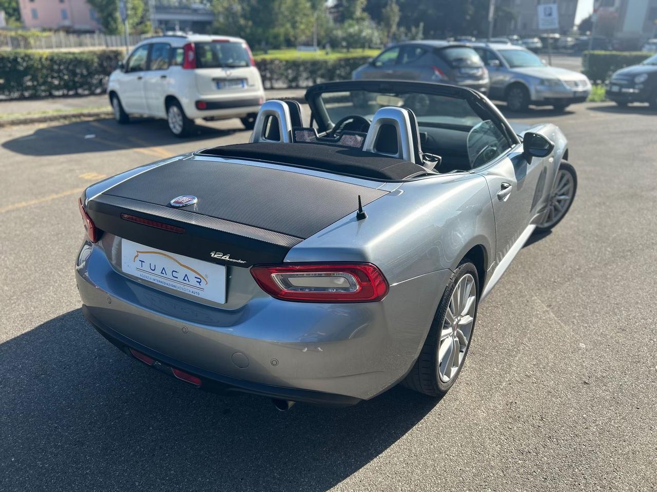 Fiat 124 Spider Lusso 1.4 Multiair Turbo #6928