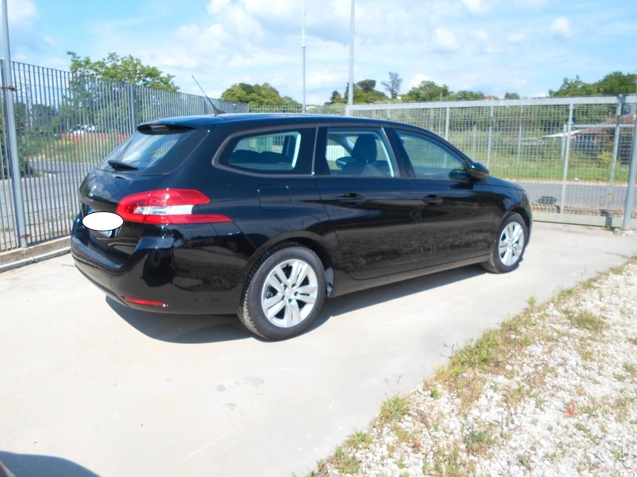 Peugeot 308 BlueHDi 130 S&S SW GT
