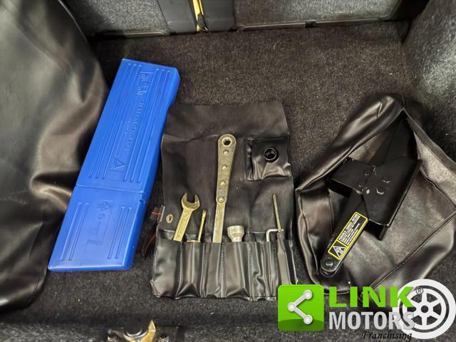 LANCIA Delta 2.0i.e. turbo 16V cat HF integrale "BLU LAGOS"