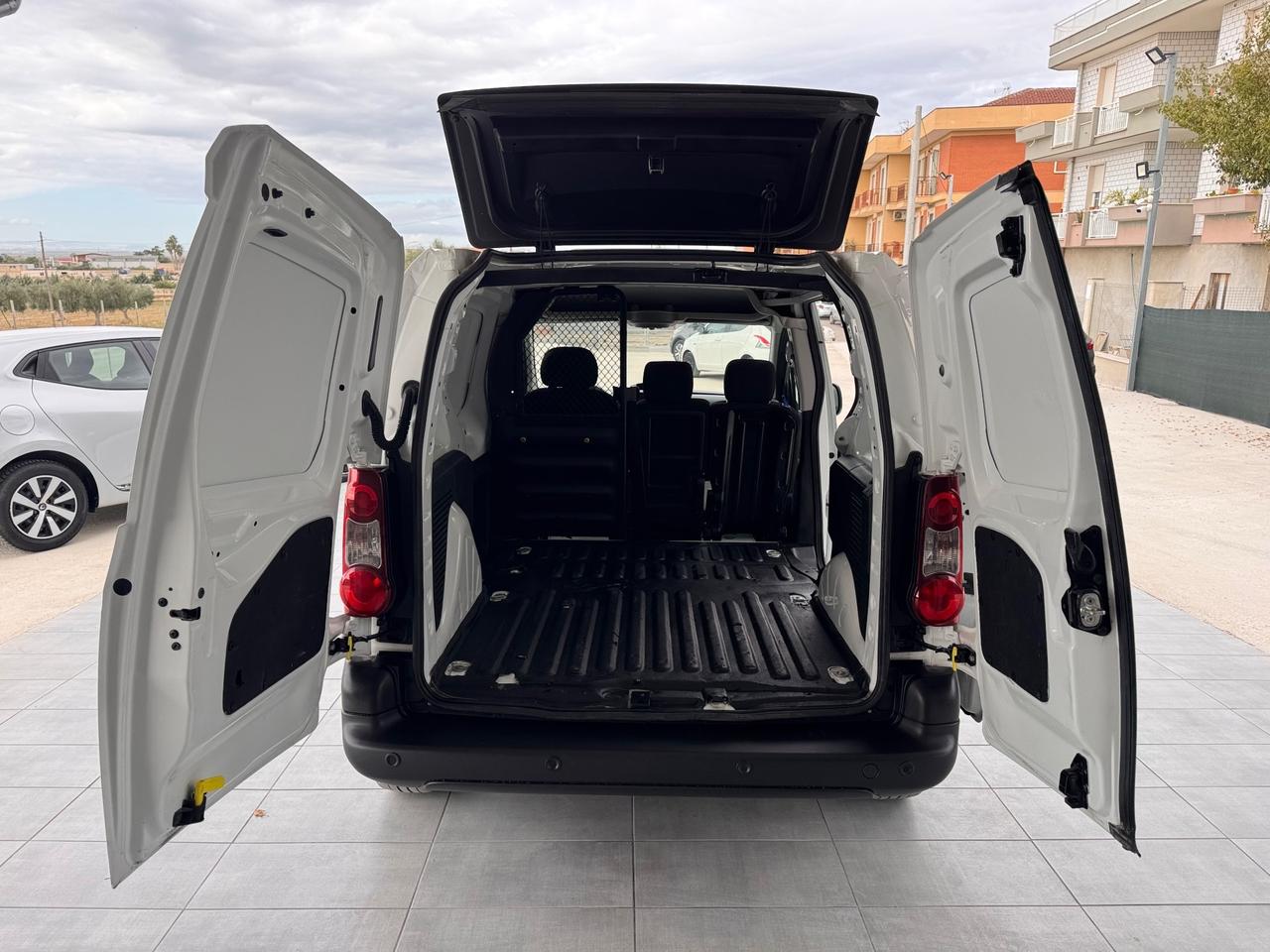 Peugeot Partner BlueHDi 100 Active
