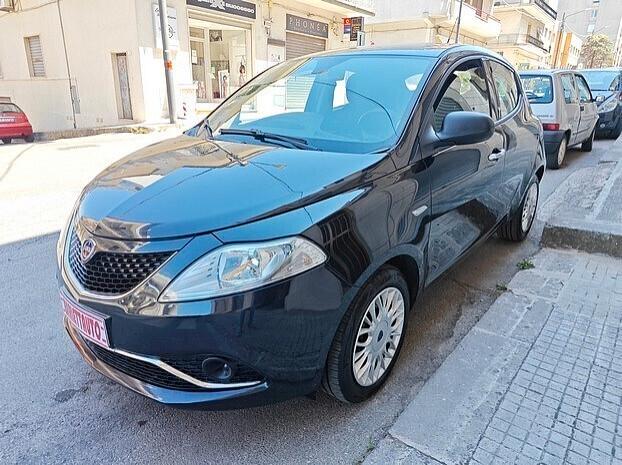 LANCIA Ypsilon 1.2 Benzina 5 porte - 12/2017